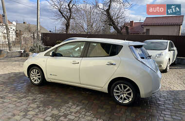 Хэтчбек Nissan Leaf 2017 в Черновцах