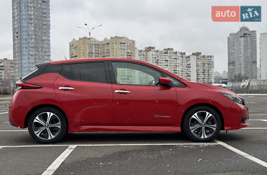 Хетчбек Nissan Leaf 2019 в Києві