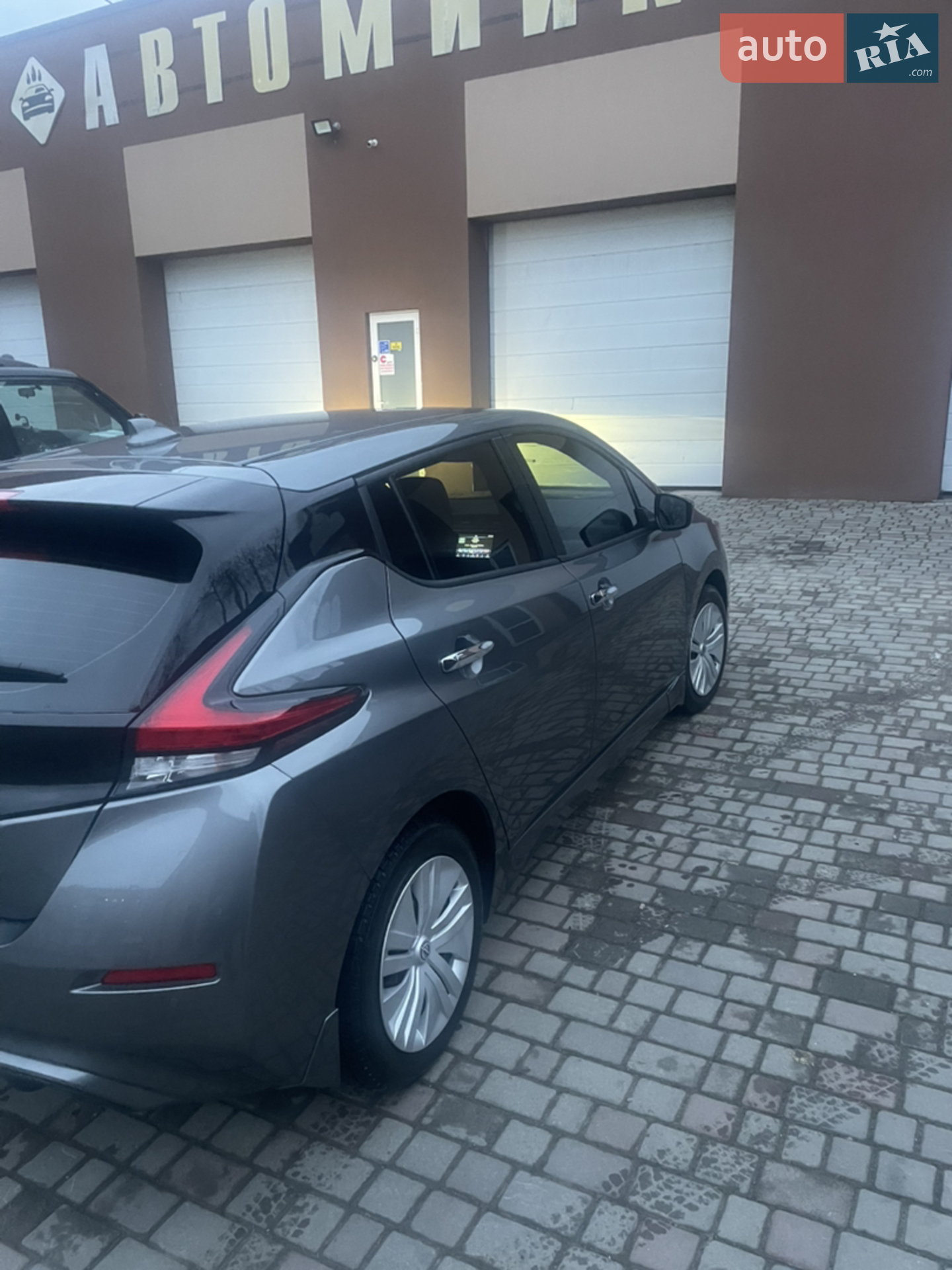 2022 Nissan Leaf - мініатюра 4
