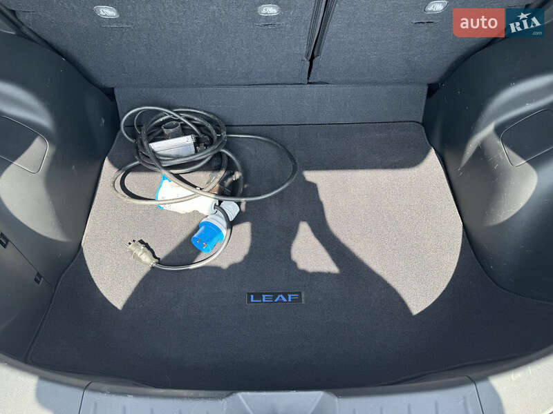 Хэтчбек Nissan Leaf 2022 в Здолбунове