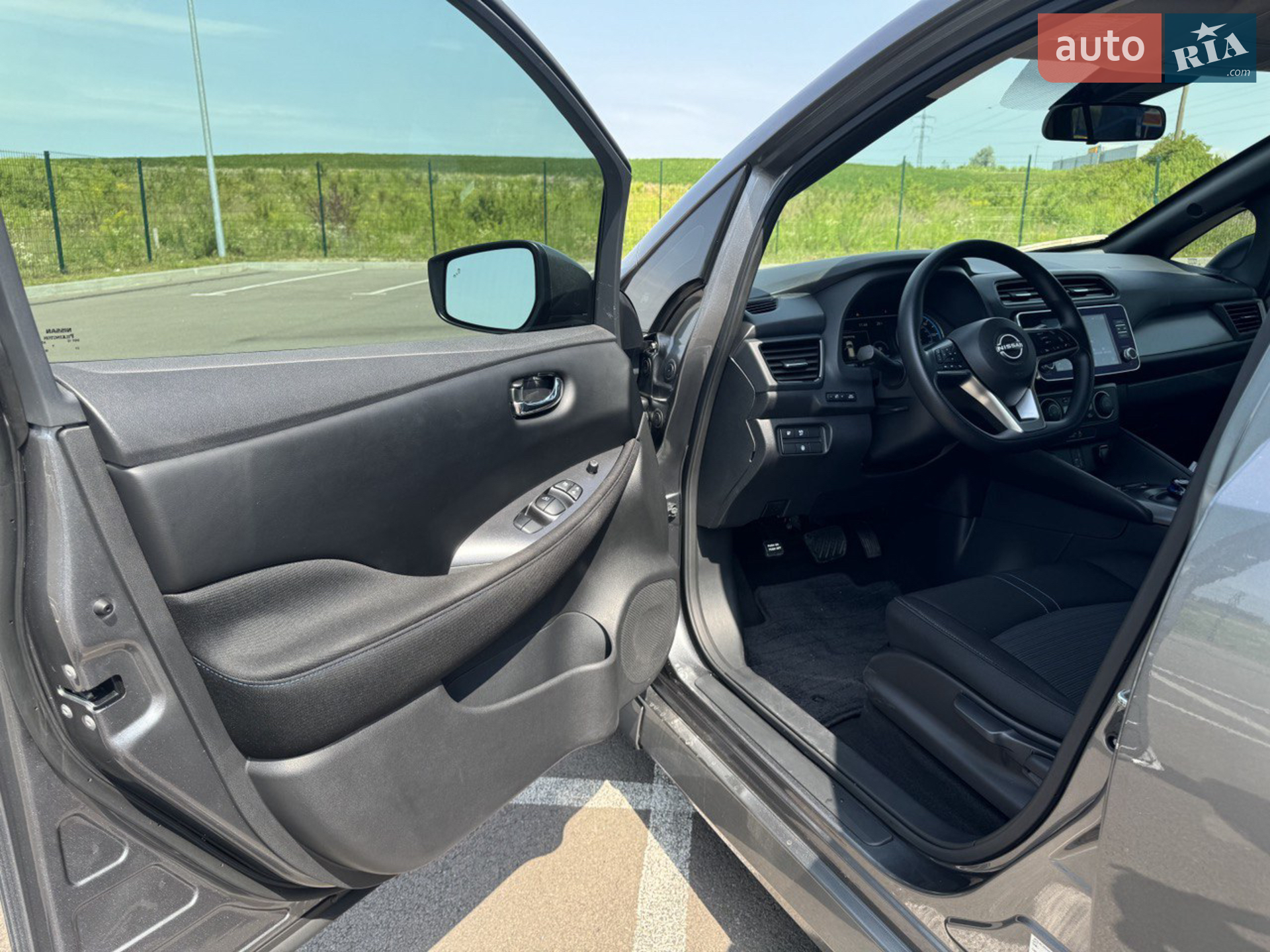 2022 Nissan Leaf - мініатюра 17