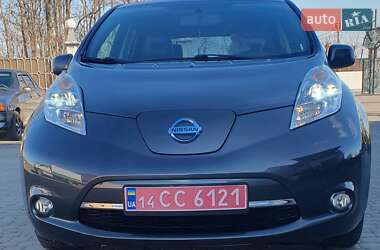 Хетчбек Nissan Leaf 2013 в Снятині