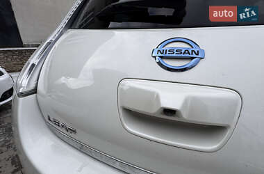 Хетчбек Nissan Leaf 2014 в Тернополі