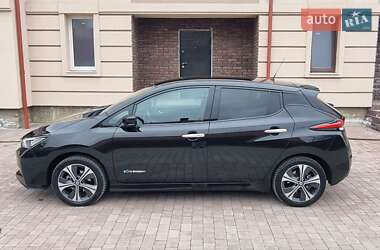 Хэтчбек Nissan Leaf 2019 в Черновцах