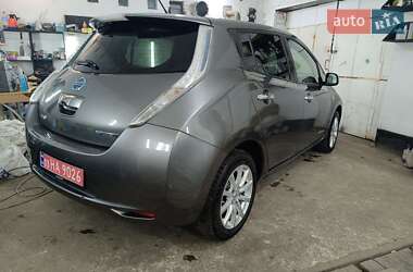 Хэтчбек Nissan Leaf 2014 в Ровно