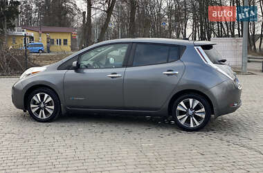 Хетчбек Nissan Leaf 2015 в Вінниці