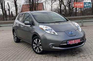 Хетчбек Nissan Leaf 2015 в Вінниці