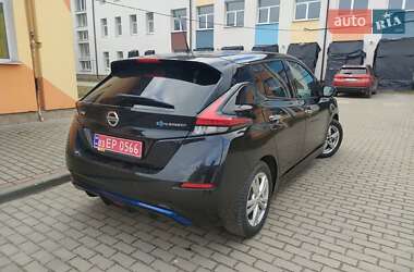 Хетчбек Nissan Leaf 2018 в Львові