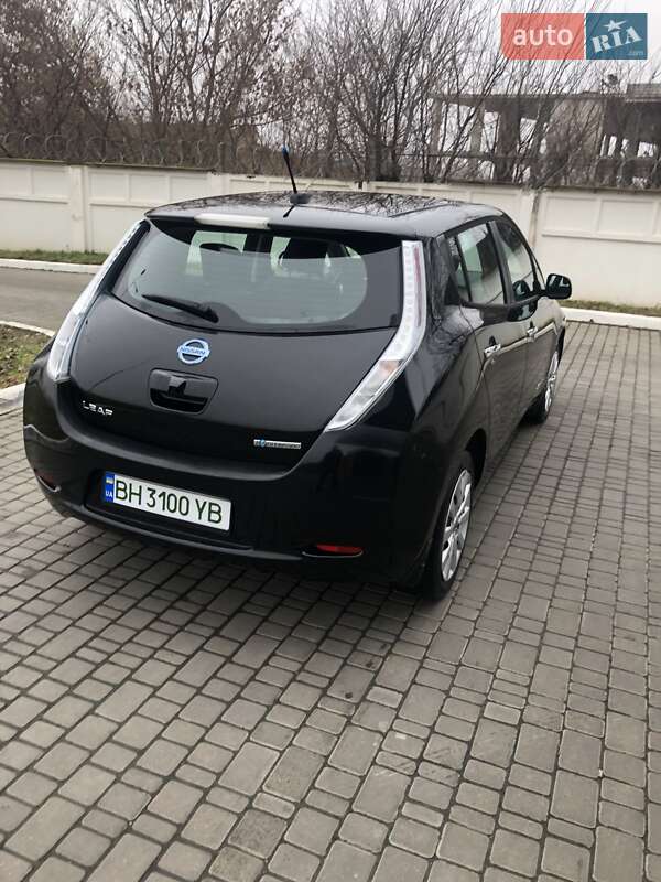 Хэтчбек Nissan Leaf 2014 в Одессе