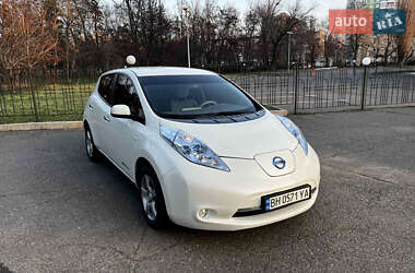 Хетчбек Nissan Leaf 2012 в Одесі