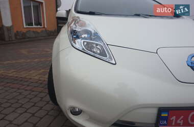 Хетчбек Nissan Leaf 2012 в Самборі