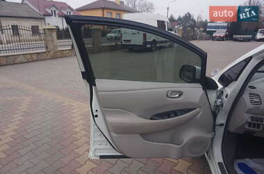 Хетчбек Nissan Leaf 2012 в Самборі