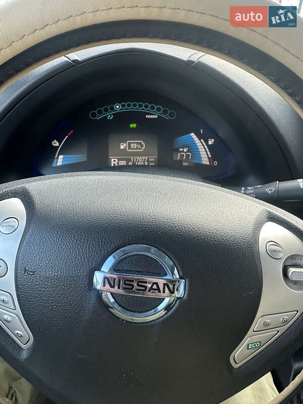 Nissan Leaf 2016