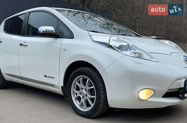 Хэтчбек Nissan Leaf 2014 в Виннице