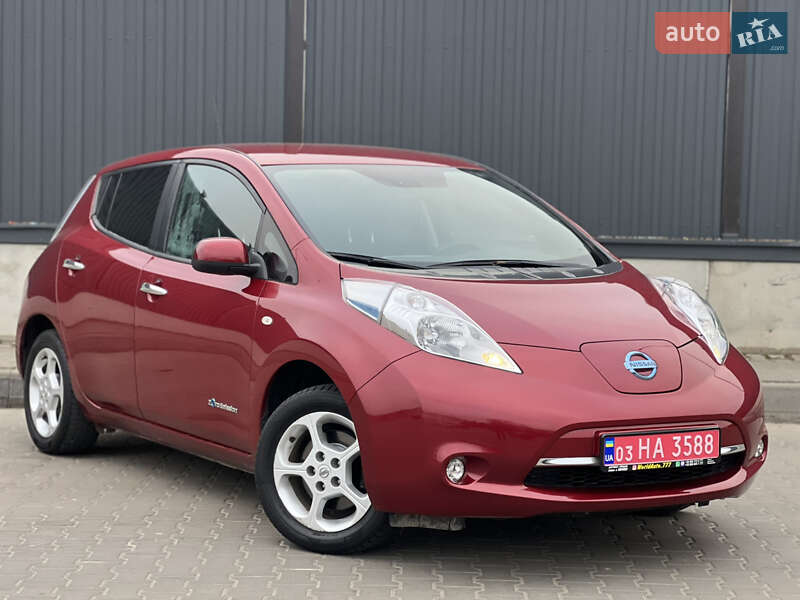 Хетчбек Nissan Leaf 2016 в Луцьку