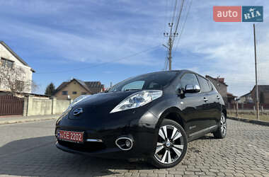 Хэтчбек Nissan Leaf 2013 в Львове