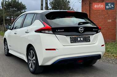 Хетчбек Nissan Leaf 2019 в Одесі