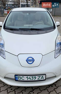 Хэтчбек Nissan Leaf 2012 в Калуше