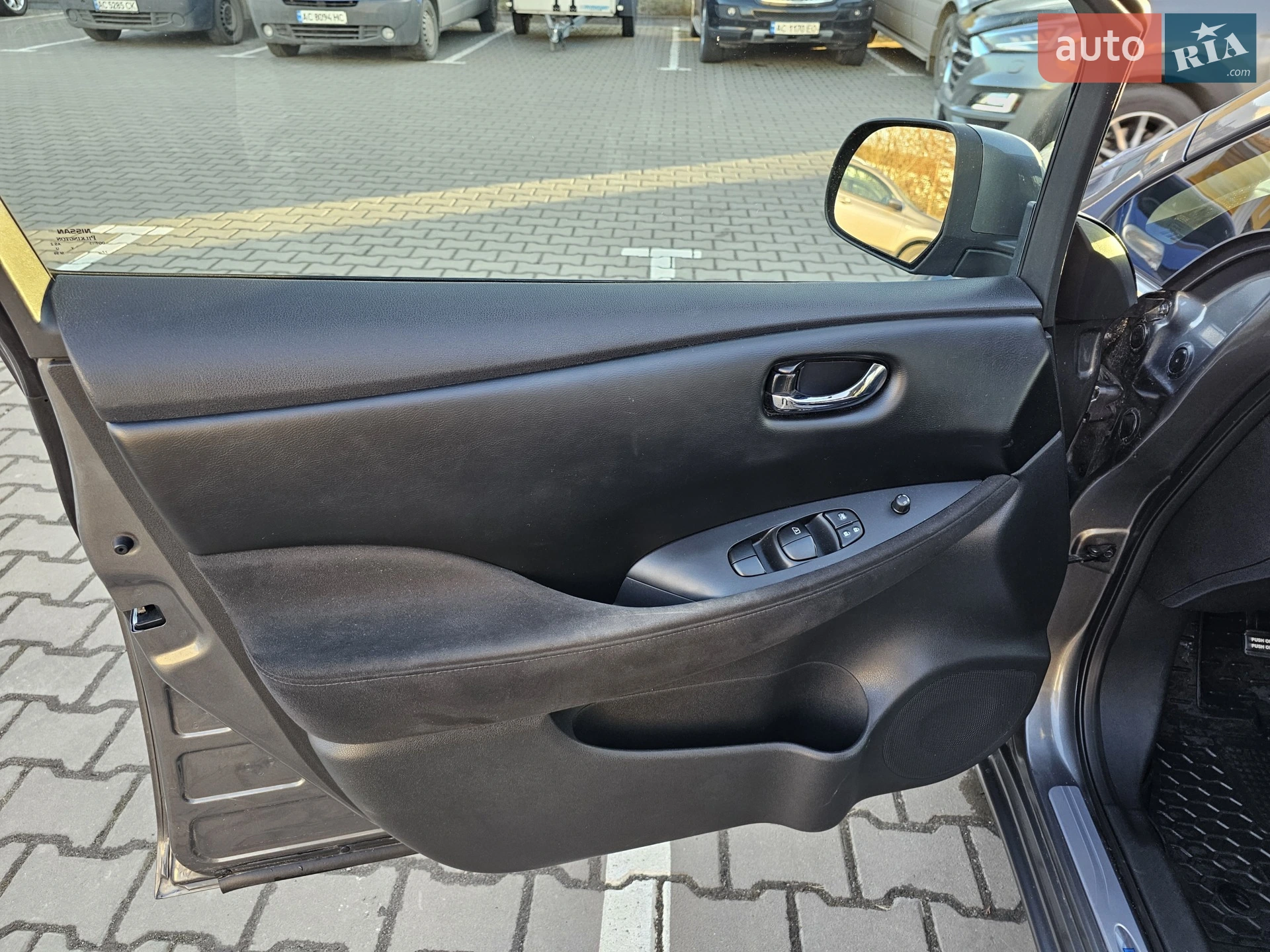 2016 Nissan Leaf - мініатюра 13