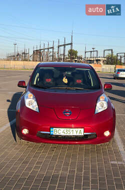 Хетчбек Nissan Leaf 2014 в Львові