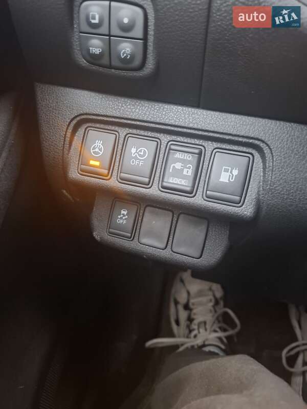 Хетчбек Nissan Leaf 2015 в Трускавці