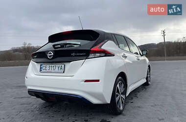 Хетчбек Nissan Leaf 2021 в Чернівцях