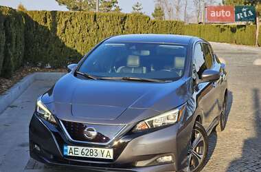 Хэтчбек Nissan Leaf 2019 в Днепре