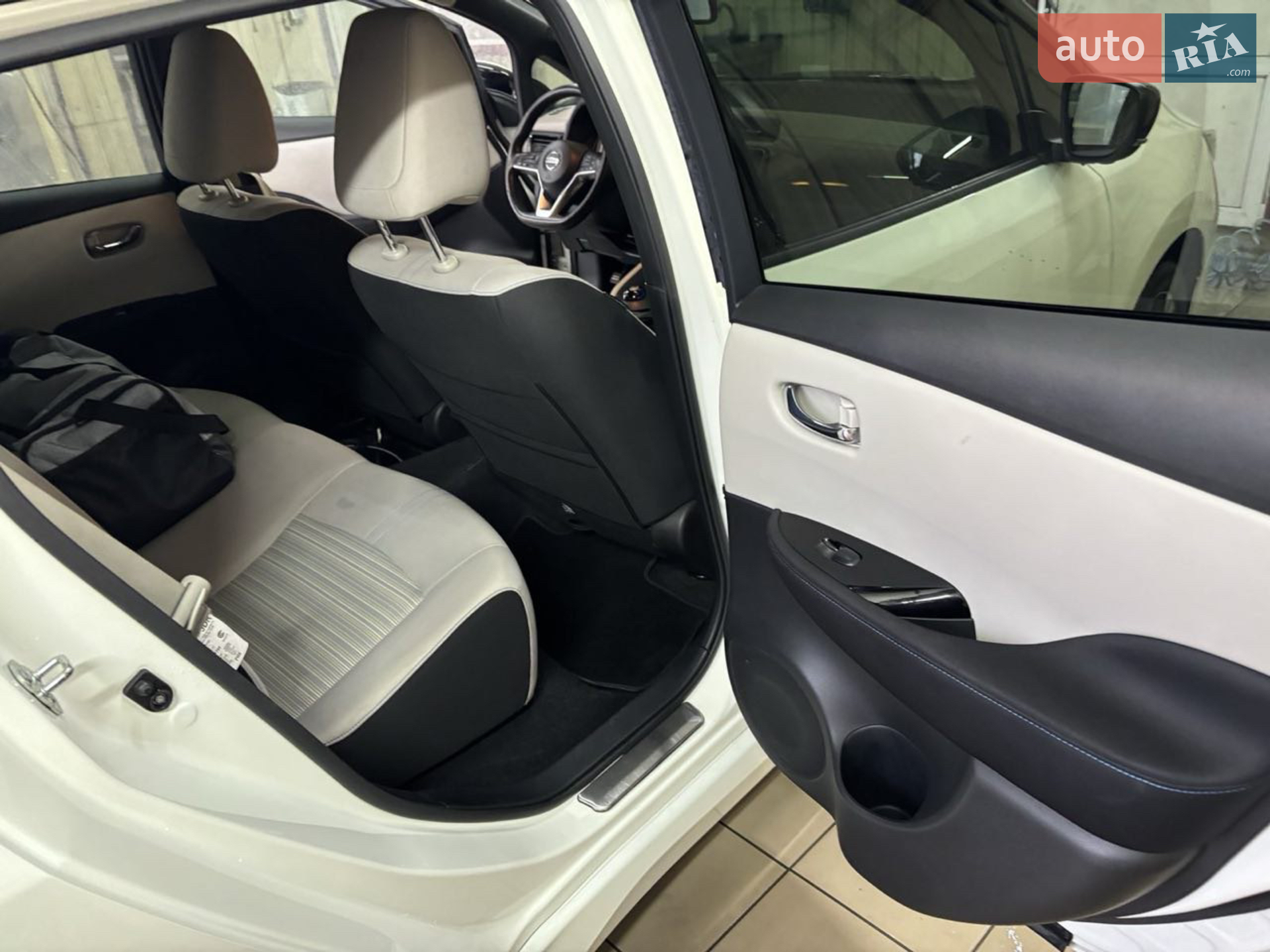 2021 Nissan Leaf - мініатюра 21