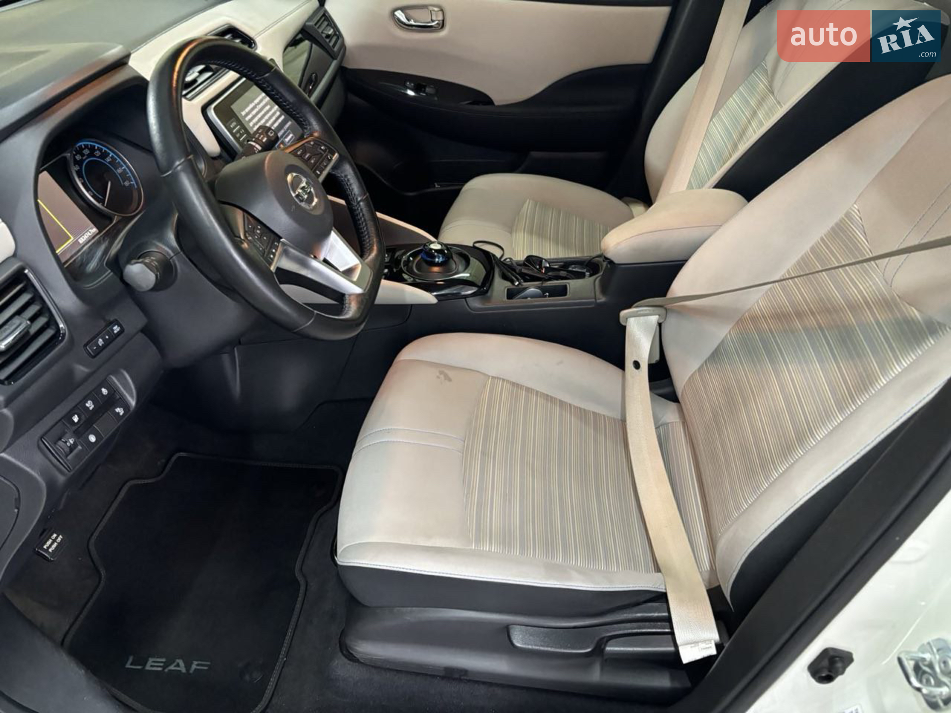 2021 Nissan Leaf - мініатюра 25