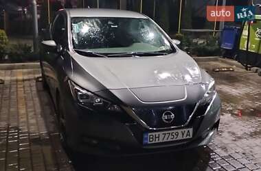 Хетчбек Nissan Leaf 2020 в Одесі