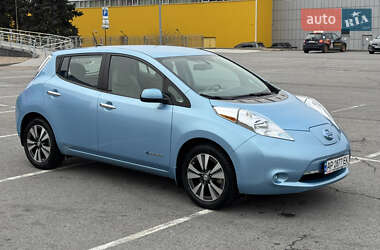 Хэтчбек Nissan Leaf 2014 в Запорожье