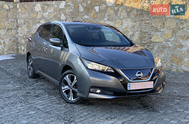 Хэтчбек Nissan Leaf 2022 в Ровно