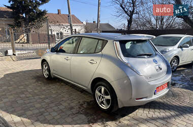 Хэтчбек Nissan Leaf 2014 в Черновцах