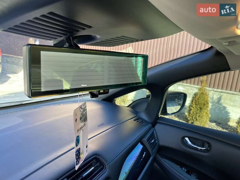 Хэтчбек Nissan Leaf 2022 в Черновцах