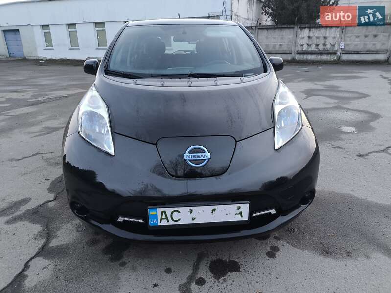 Хэтчбек Nissan Leaf 2013 в Луцке