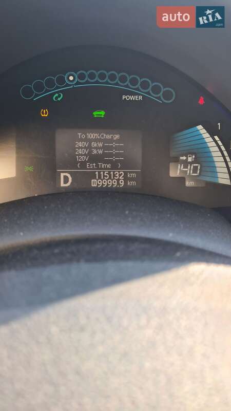 Хетчбек Nissan Leaf 2015 в Києві фото 14 Хетчбек Nissan Leaf 2015 в Києві