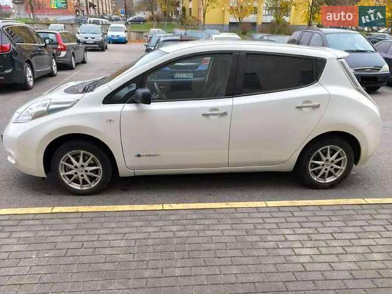 Nissan Leaf 2016