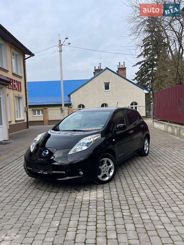 Nissan Leaf 2011