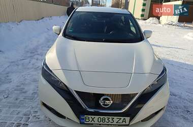 Хэтчбек Nissan Leaf 2018 в Хмельницком