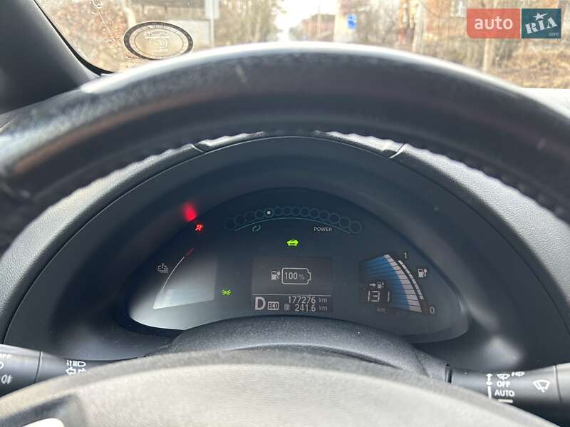 Хэтчбек Nissan Leaf 2014 в Тернополе фото 3 Хэтчбек Nissan Leaf 2014 в Тернополе
