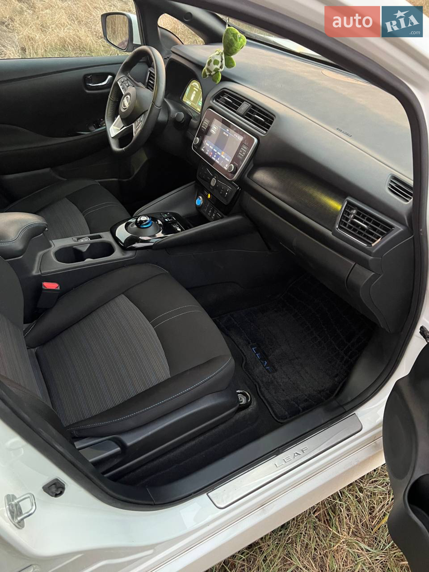 2022 Nissan Leaf - мініатюра 33