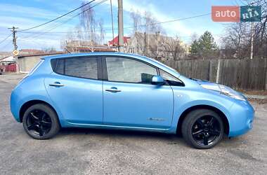 Хетчбек Nissan Leaf 2014 в Києві