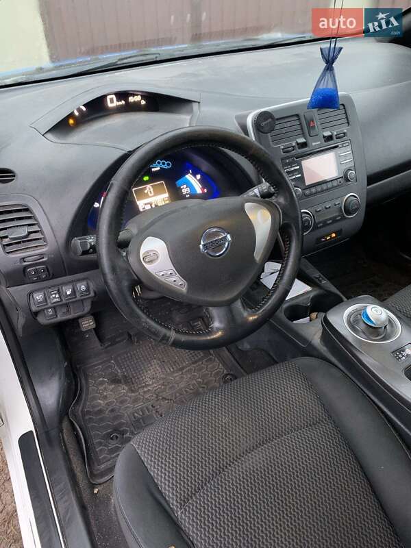 Nissan Leaf 2013