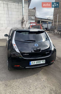 Хетчбек Nissan Leaf 2014 в Києві