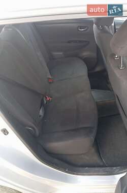 Хетчбек Nissan Leaf 2014 в 