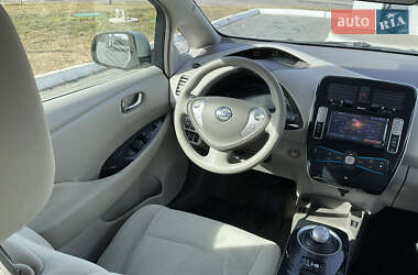 Хэтчбек Nissan Leaf 2012 в Одессе