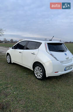 Хэтчбек Nissan Leaf 2013 в Луцке