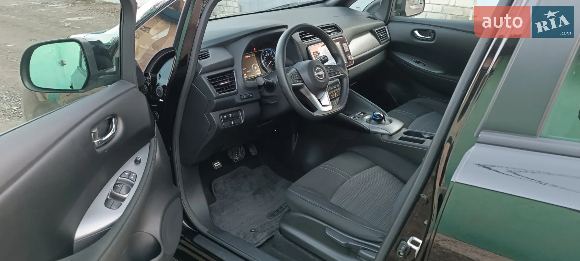 2023 Nissan Leaf - мініатюра 12