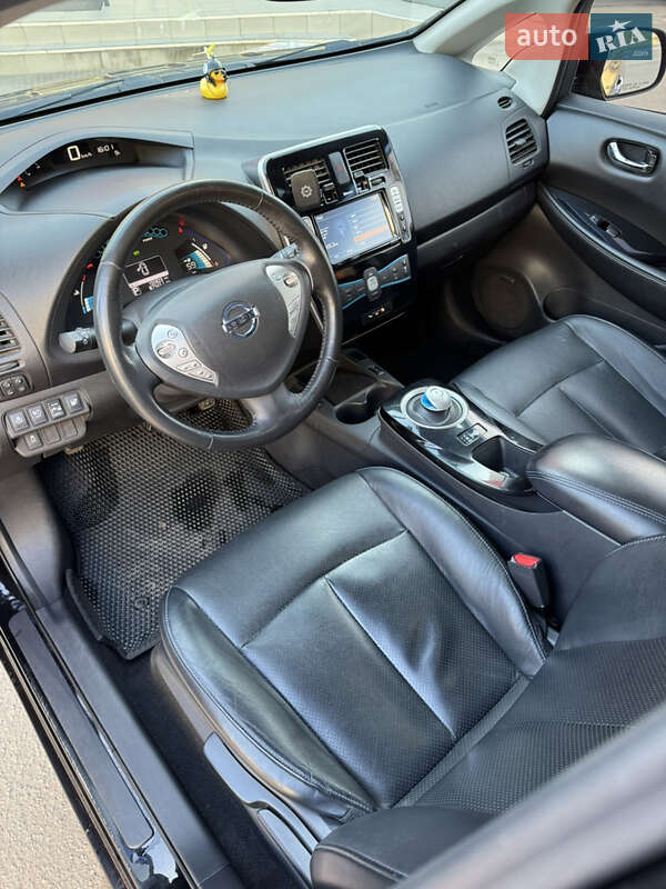 Хетчбек Nissan Leaf 2014 в Кропивницькому фото 19 Хетчбек Nissan Leaf 2014 в Кропивницькому