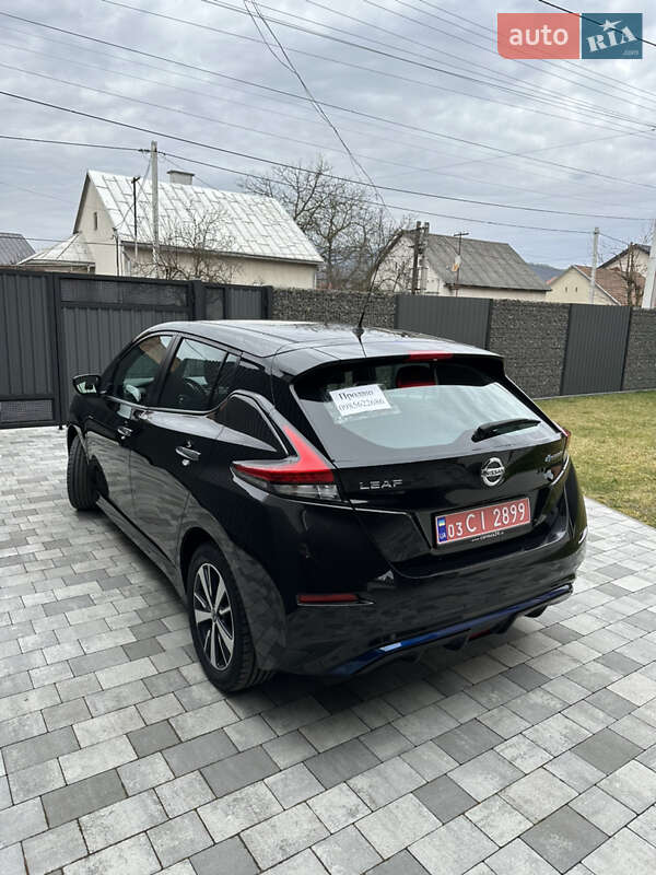 Хэтчбек Nissan Leaf 2020 в Хусте